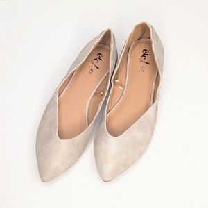 Etc! Metallic Taupe Pointed Toe Flats – Size 10 XL Never Worn - Neutral Slip-On